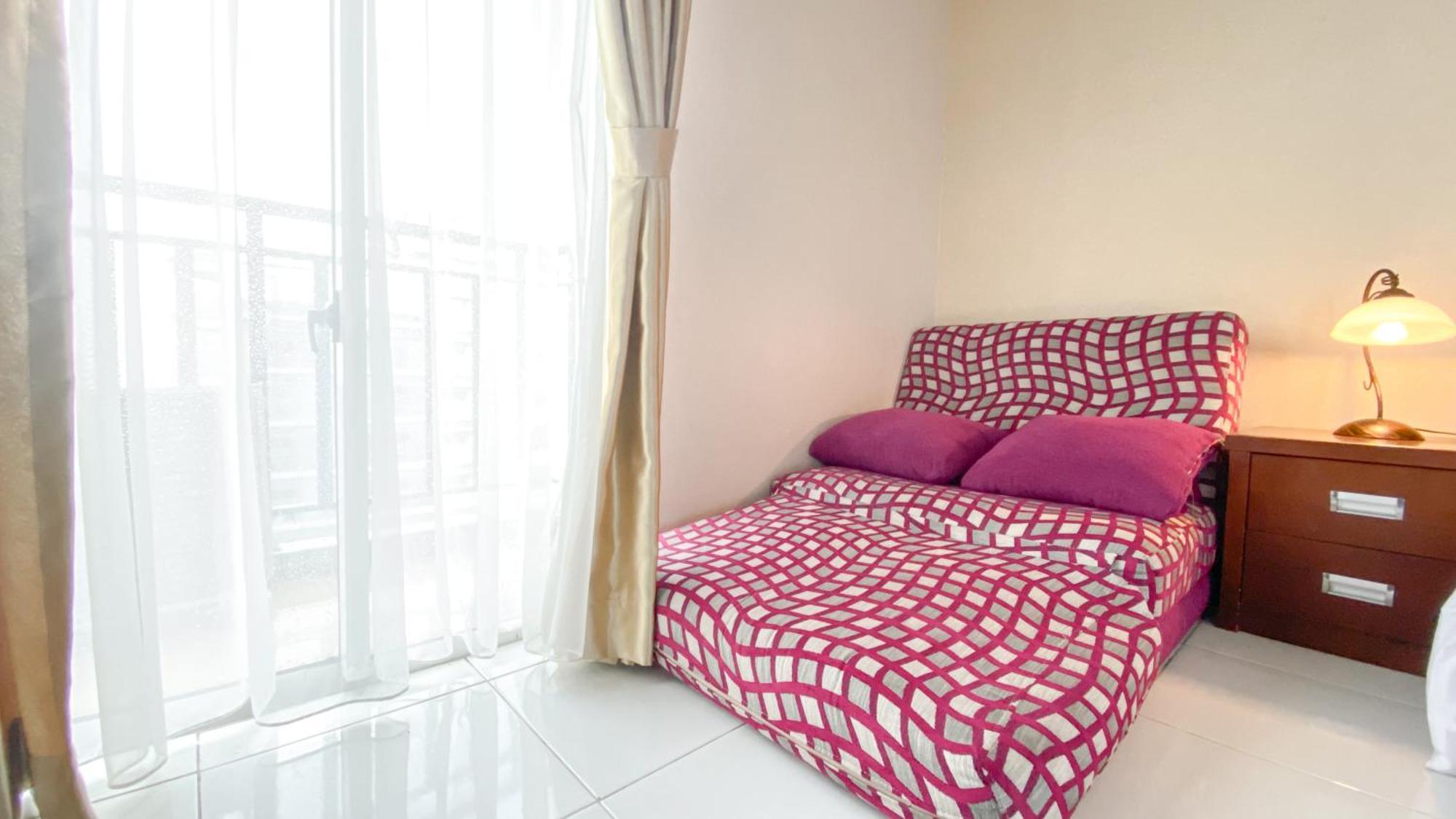 And Cozy At Signature Park Tebet By Travelio